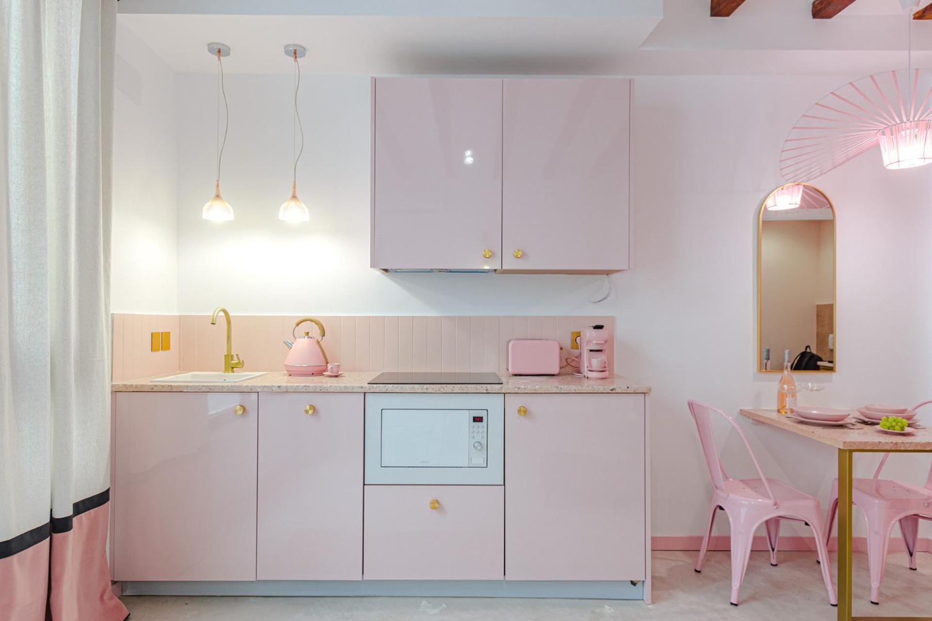 Glamorous Pink Studio In City Center Аликанте Экстерьер фото
